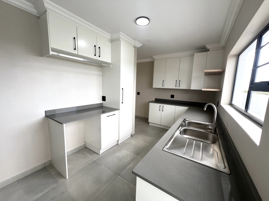 3 Bedroom Property for Sale in Fountains Estate Eastern Cape